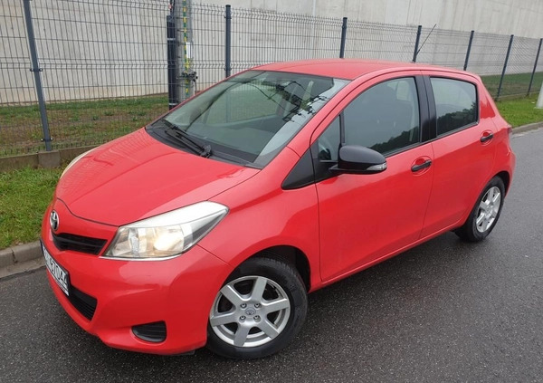 Toyota Yaris cena 20909 przebieg: 185000, rok produkcji 2012 z Sieradz małe 436